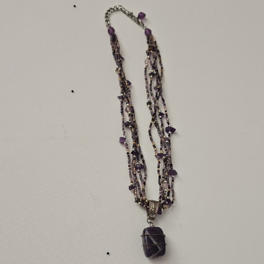 Elegant Purple Beaded Necklace